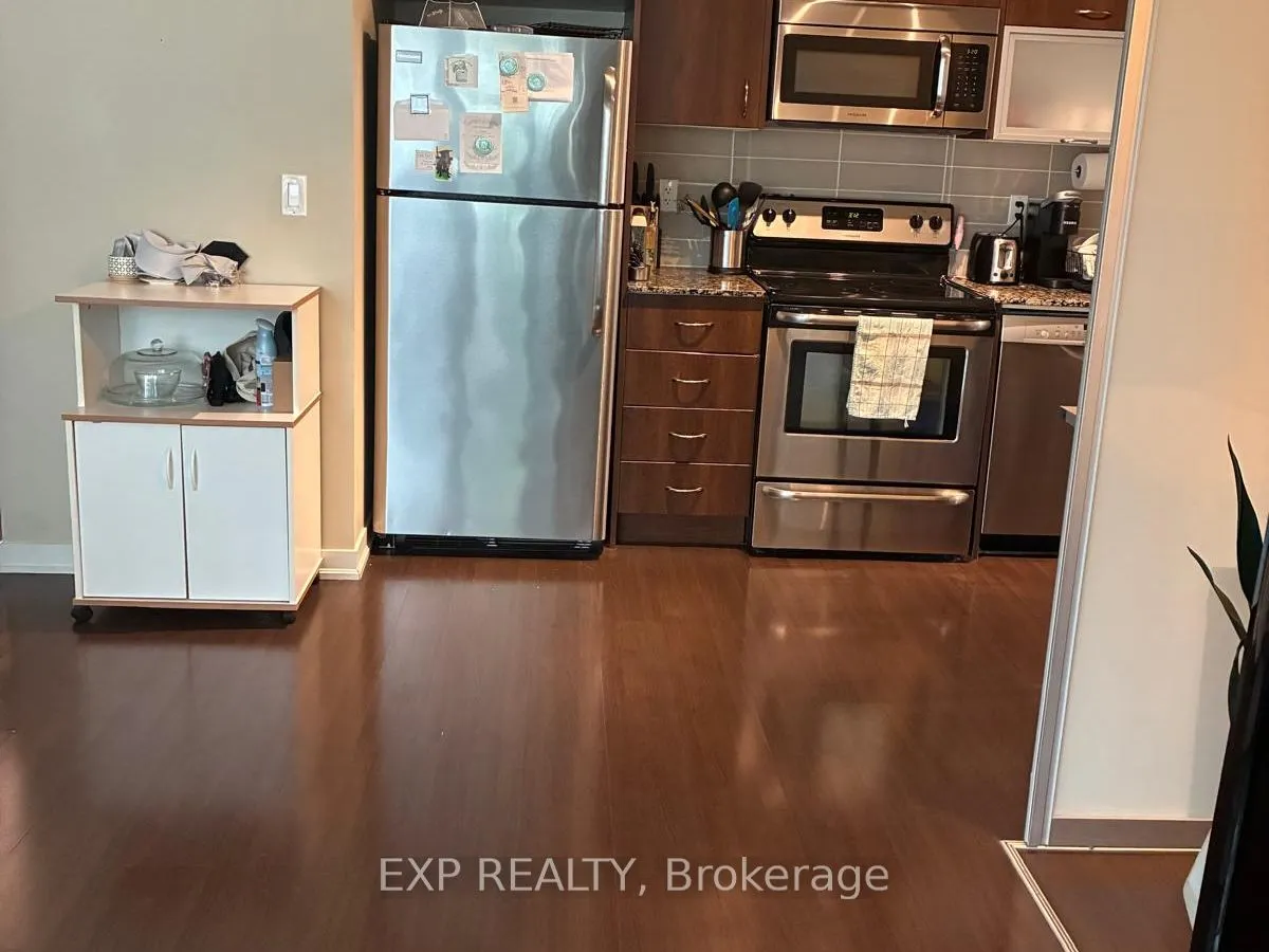 55 East Liberty Street, #420