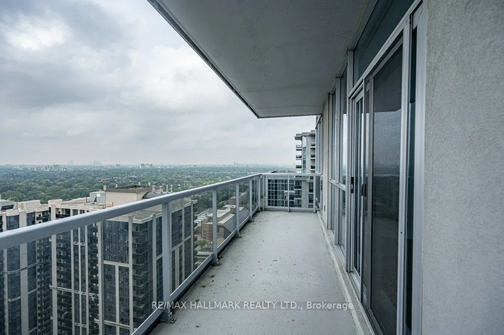 4968 Yonge Street, #Ph305