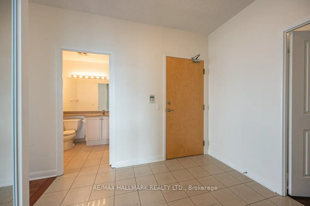 4968 Yonge Street, #Ph305