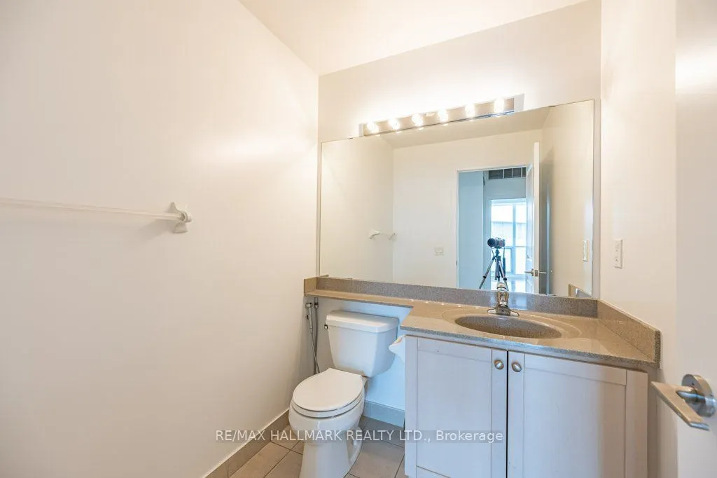 4968 Yonge Street, #Ph305
