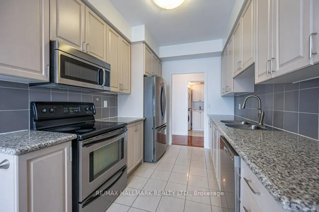 4968 Yonge Street, #Ph305