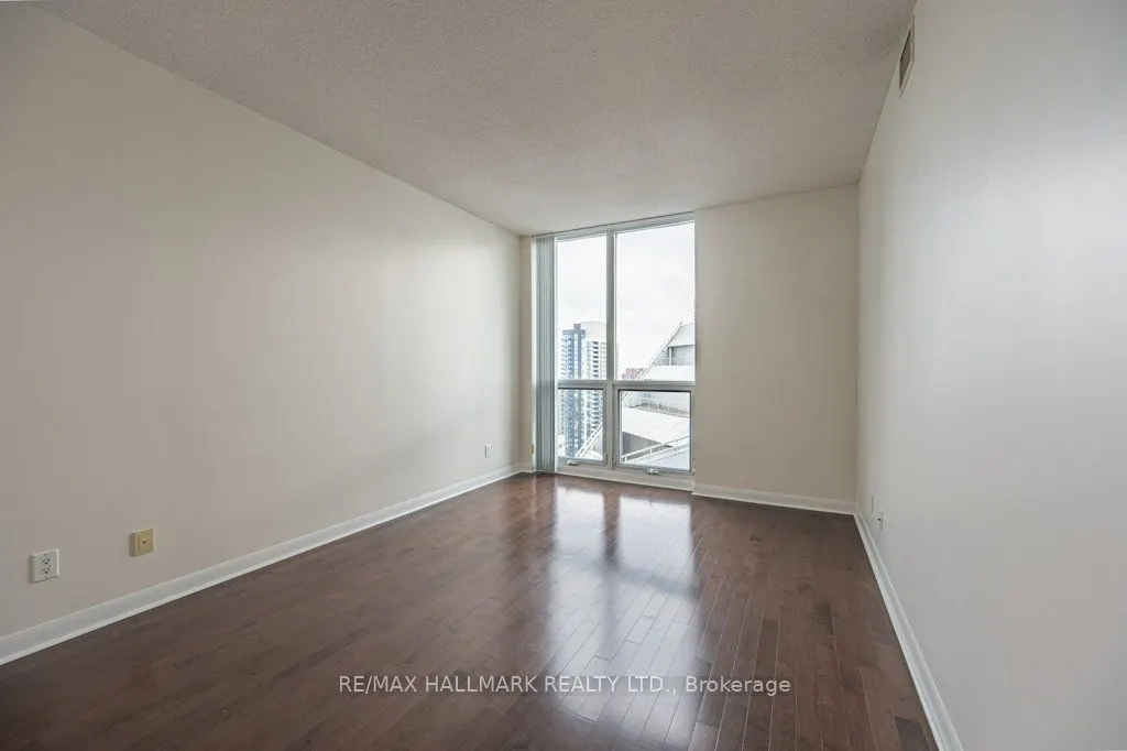 4968 Yonge Street, #Ph305