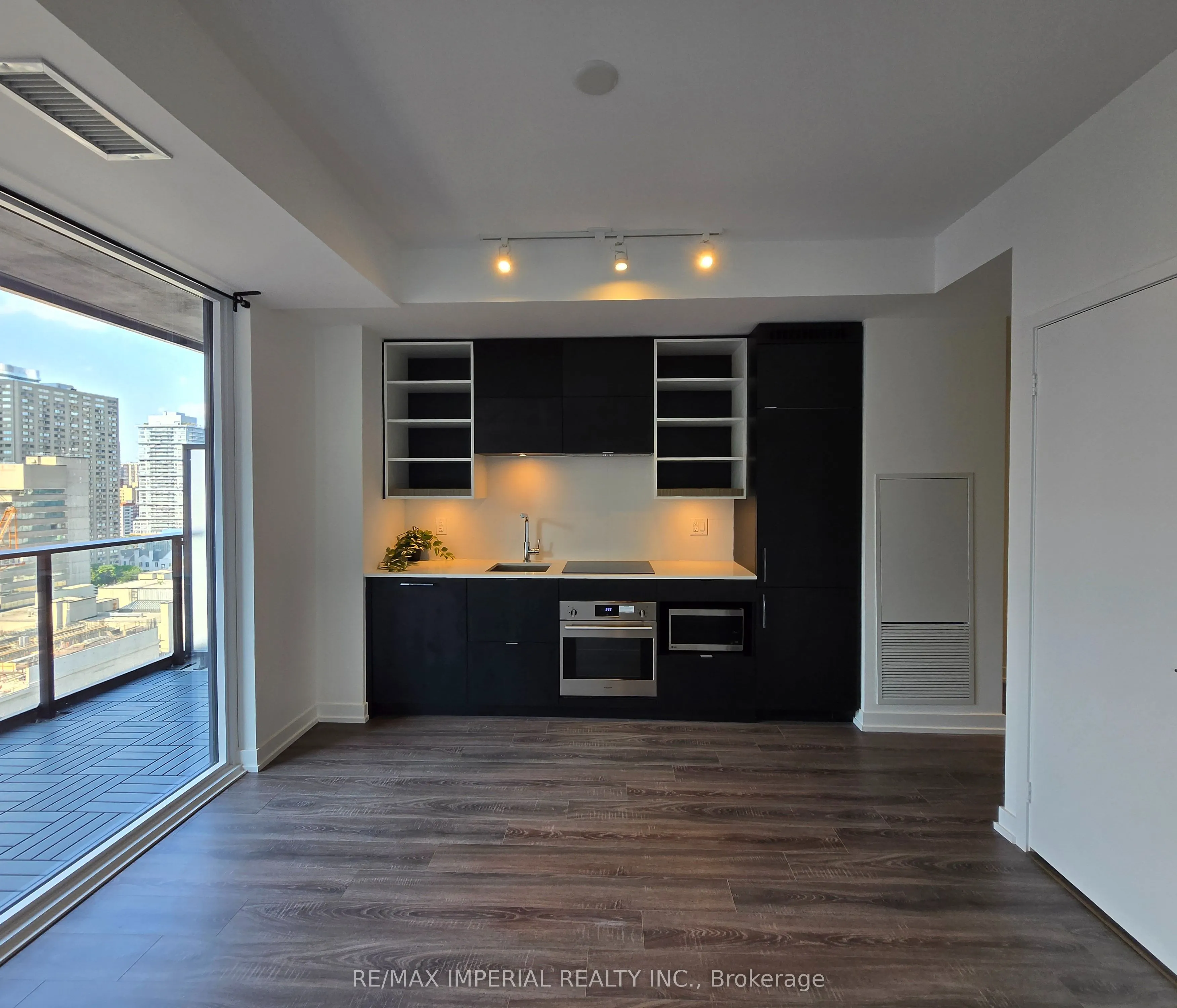 20 Edward Street, #1501