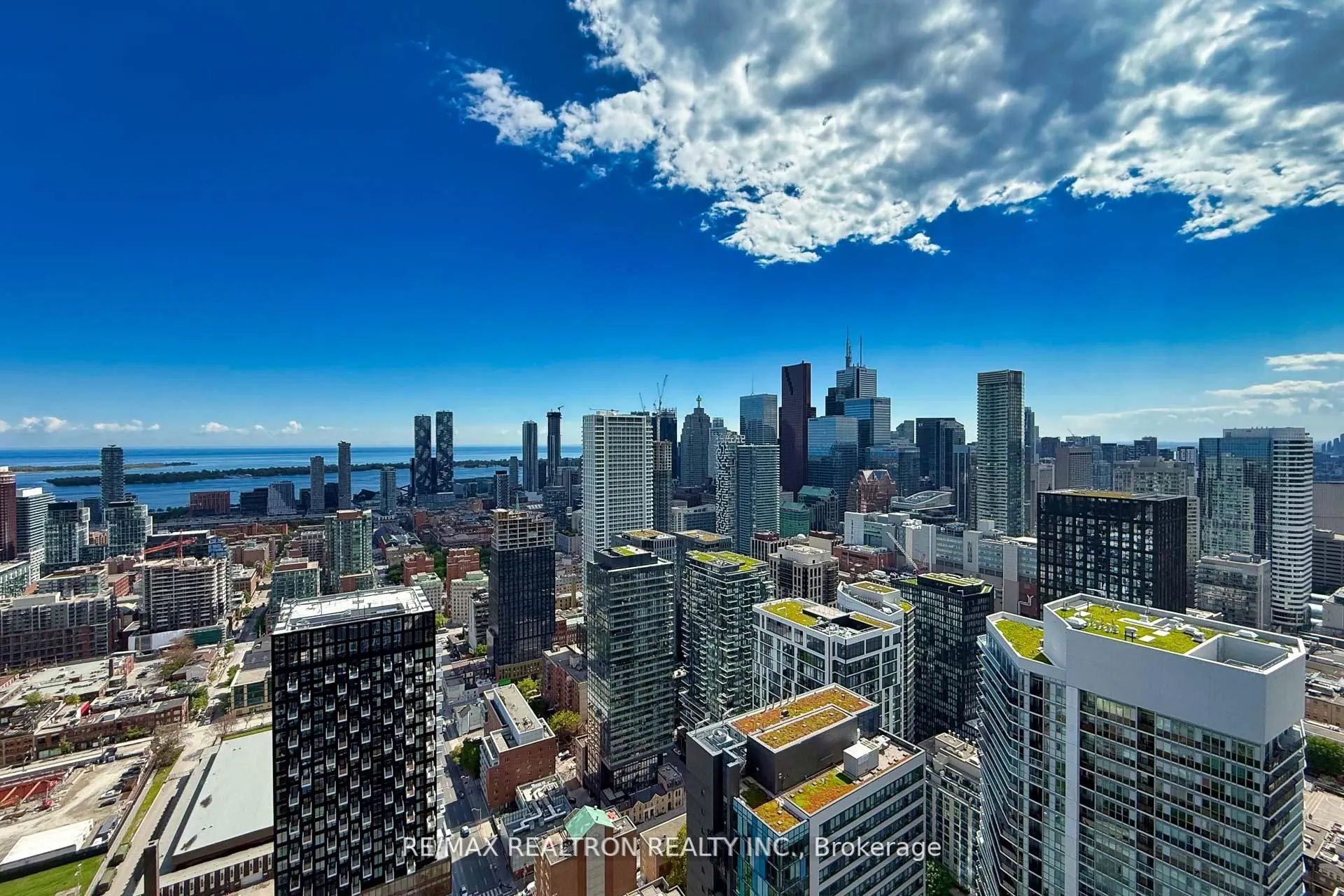 181 Dundas Street E, #5507