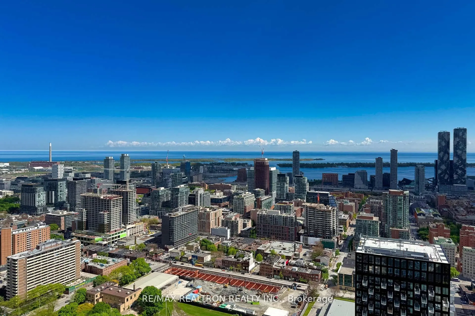181 Dundas Street E, #5507