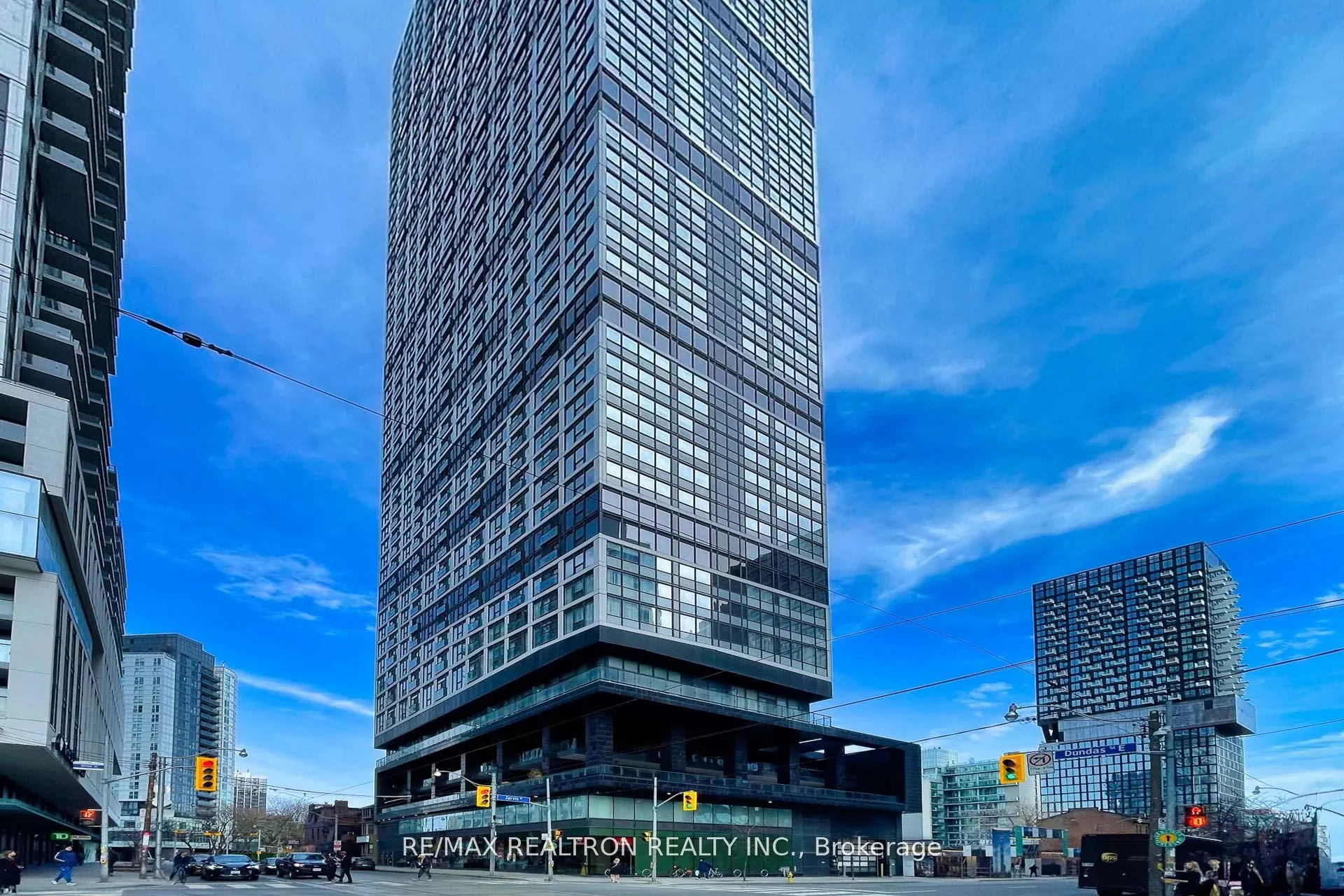 181 Dundas Street E, #5507