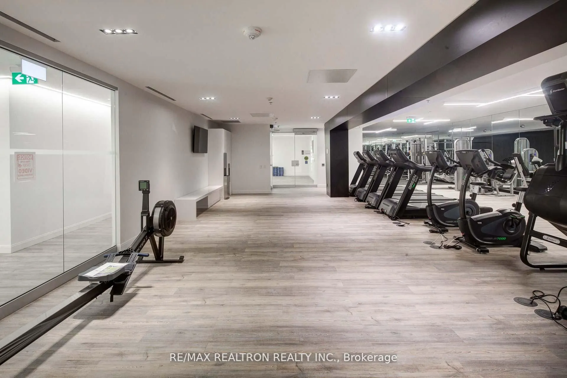 181 Dundas Street E, #5507