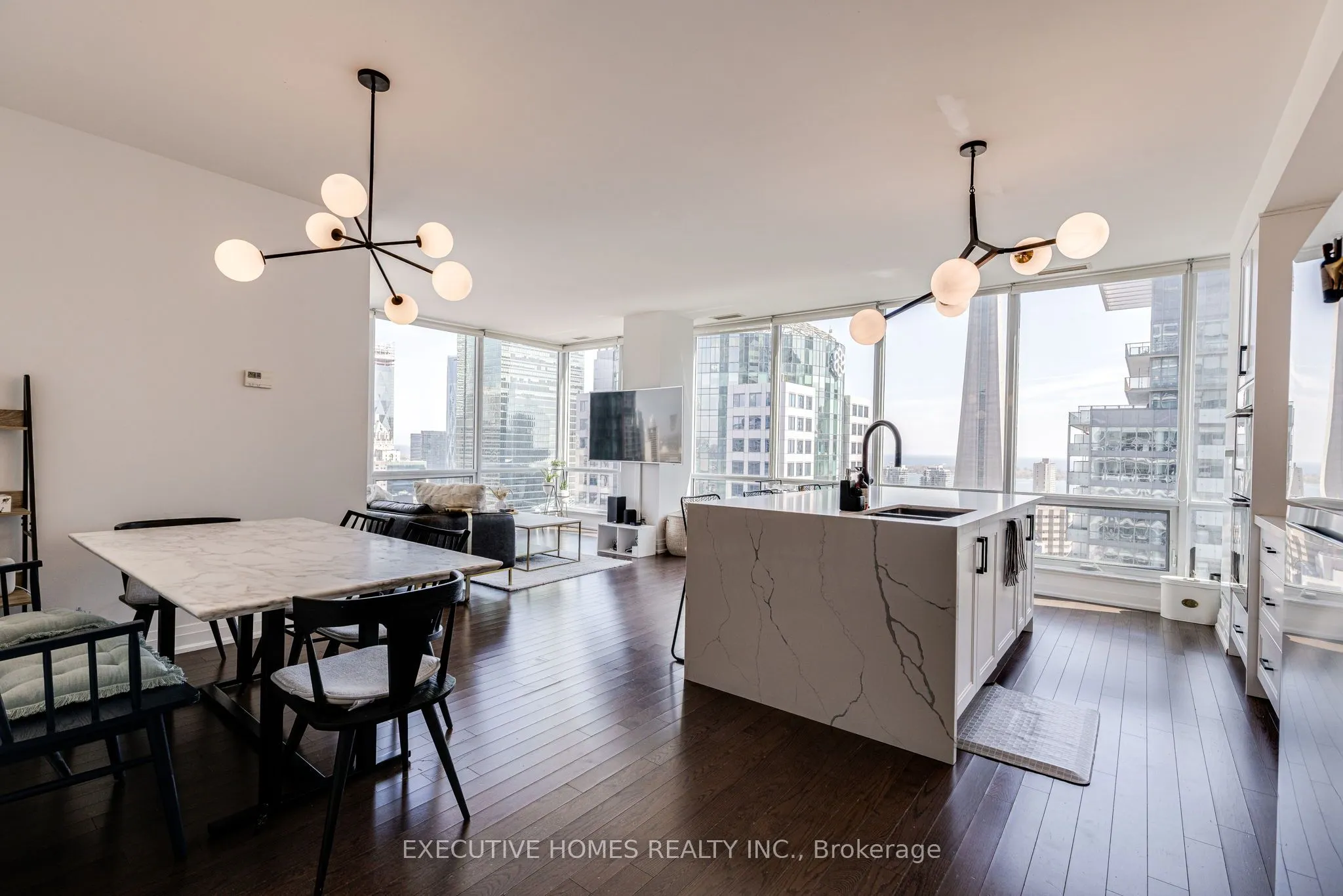 80 John Street, #2912