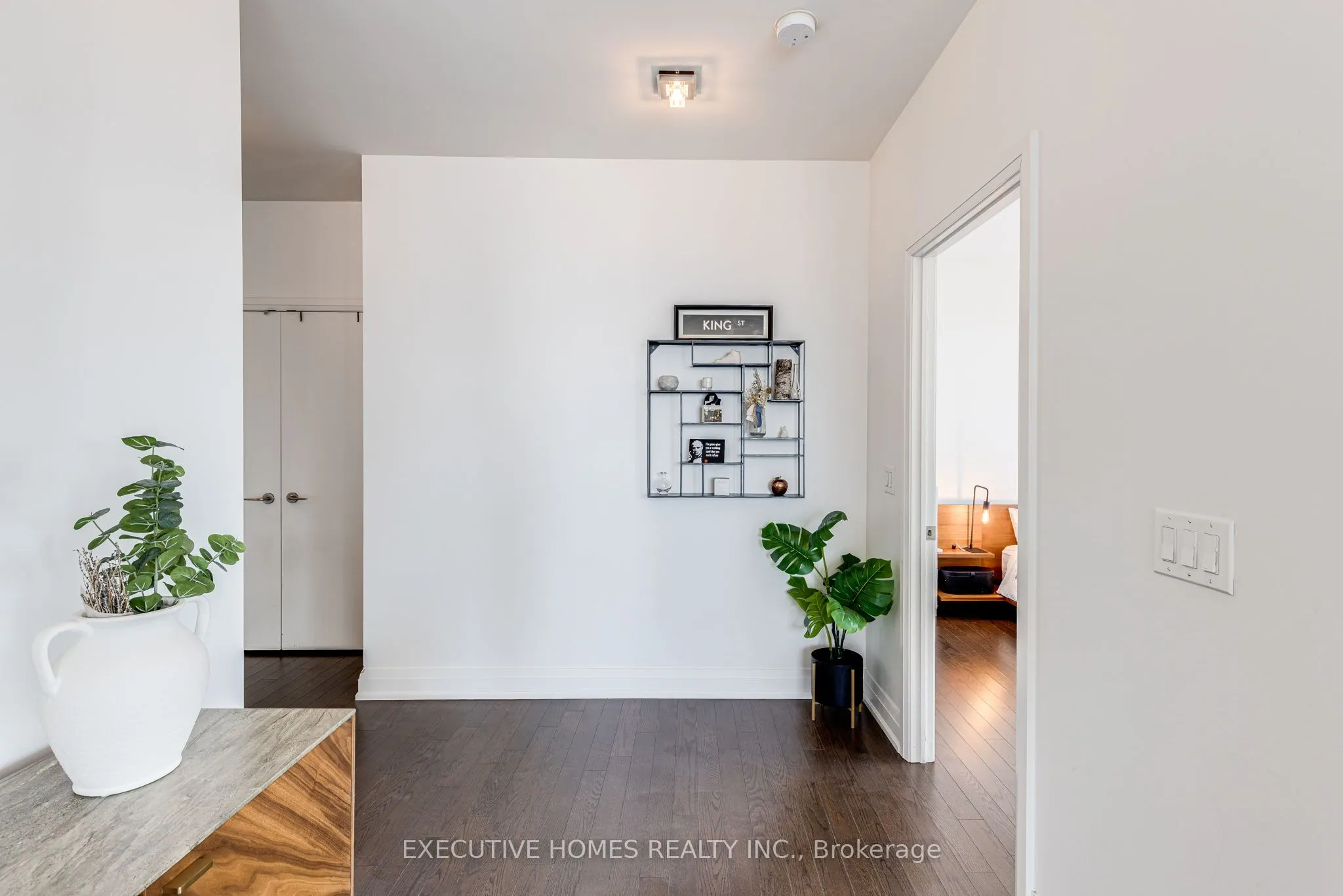 80 John Street, #2912