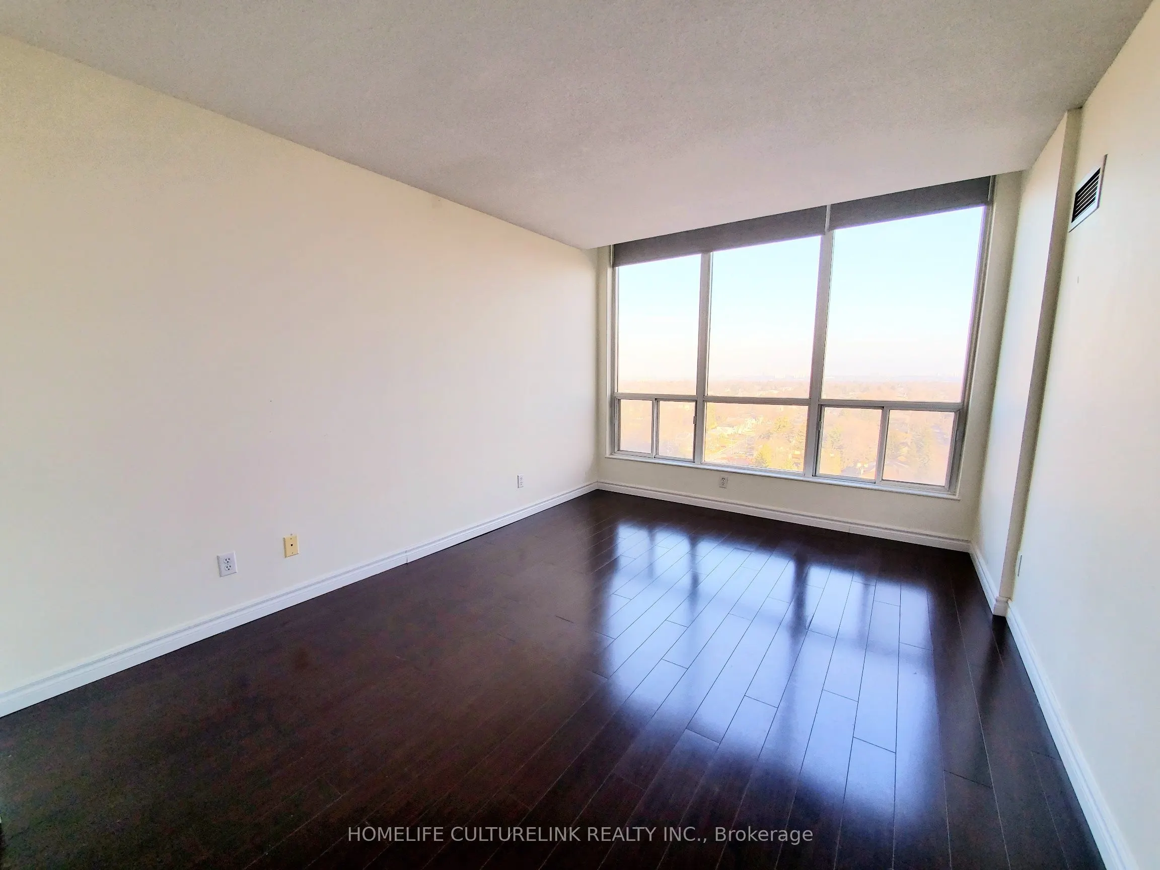 256 Doris Avenue, #Ph208