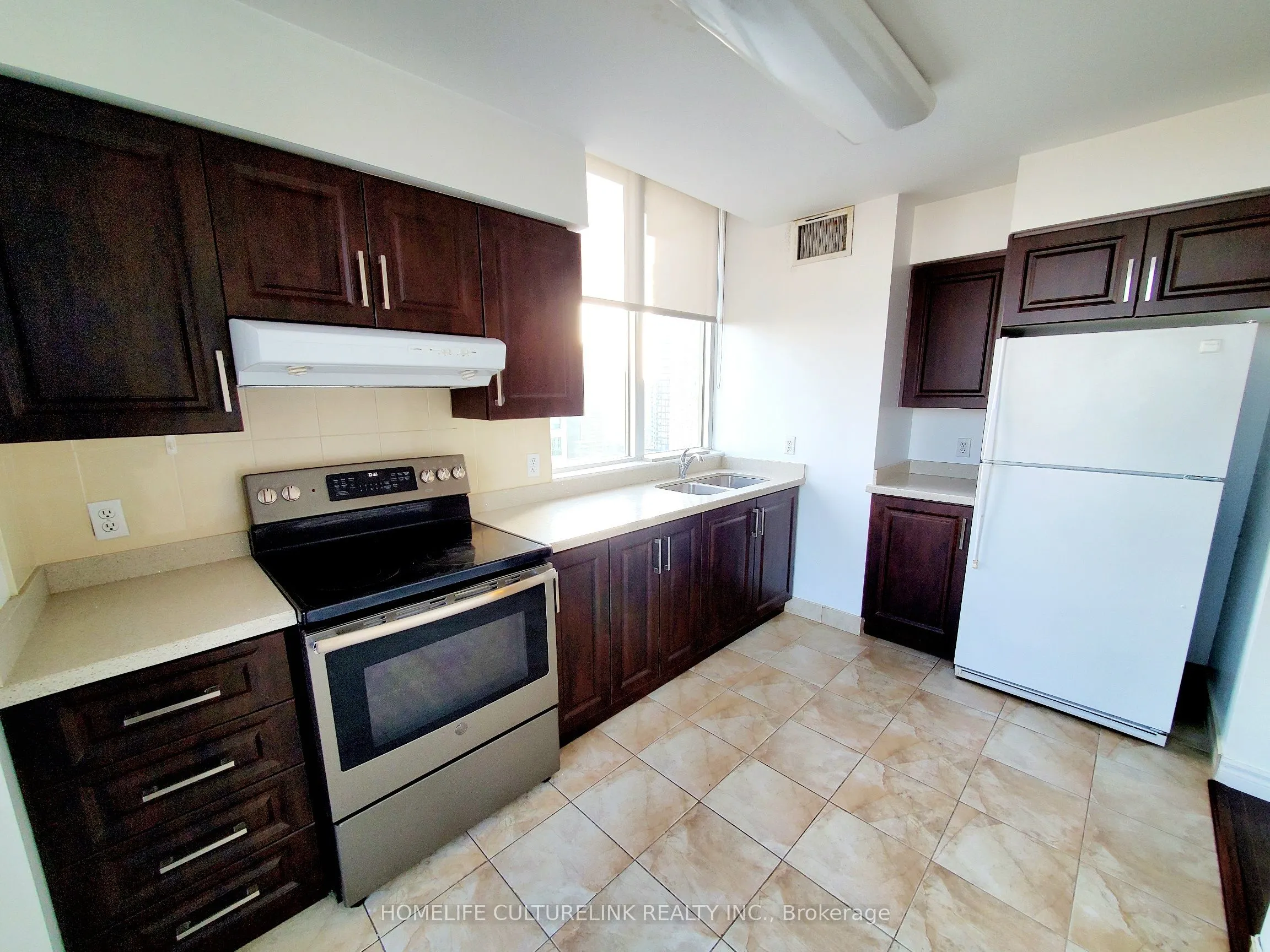 256 Doris Avenue, #Ph208