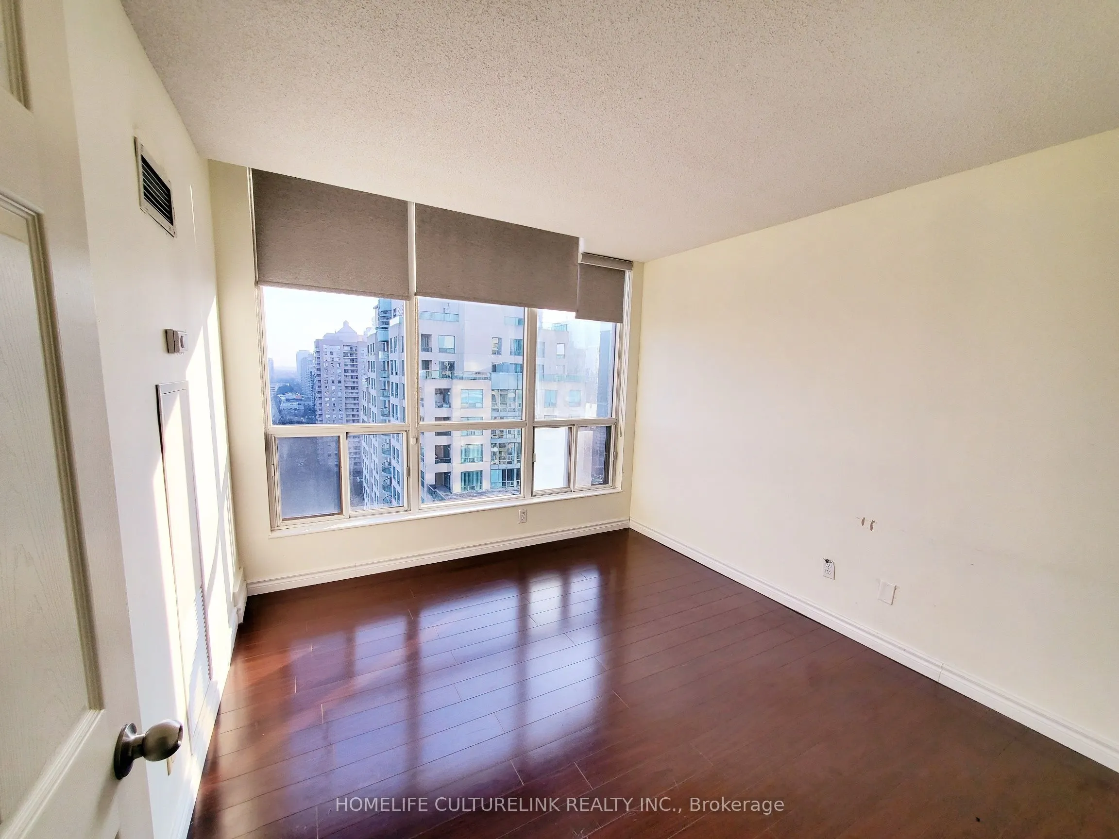 256 Doris Avenue, #Ph208