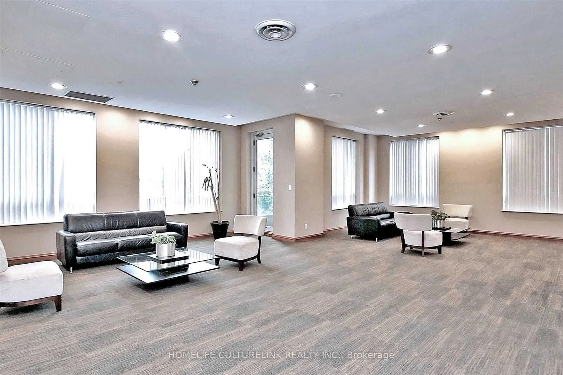 256 Doris Avenue, #Ph208