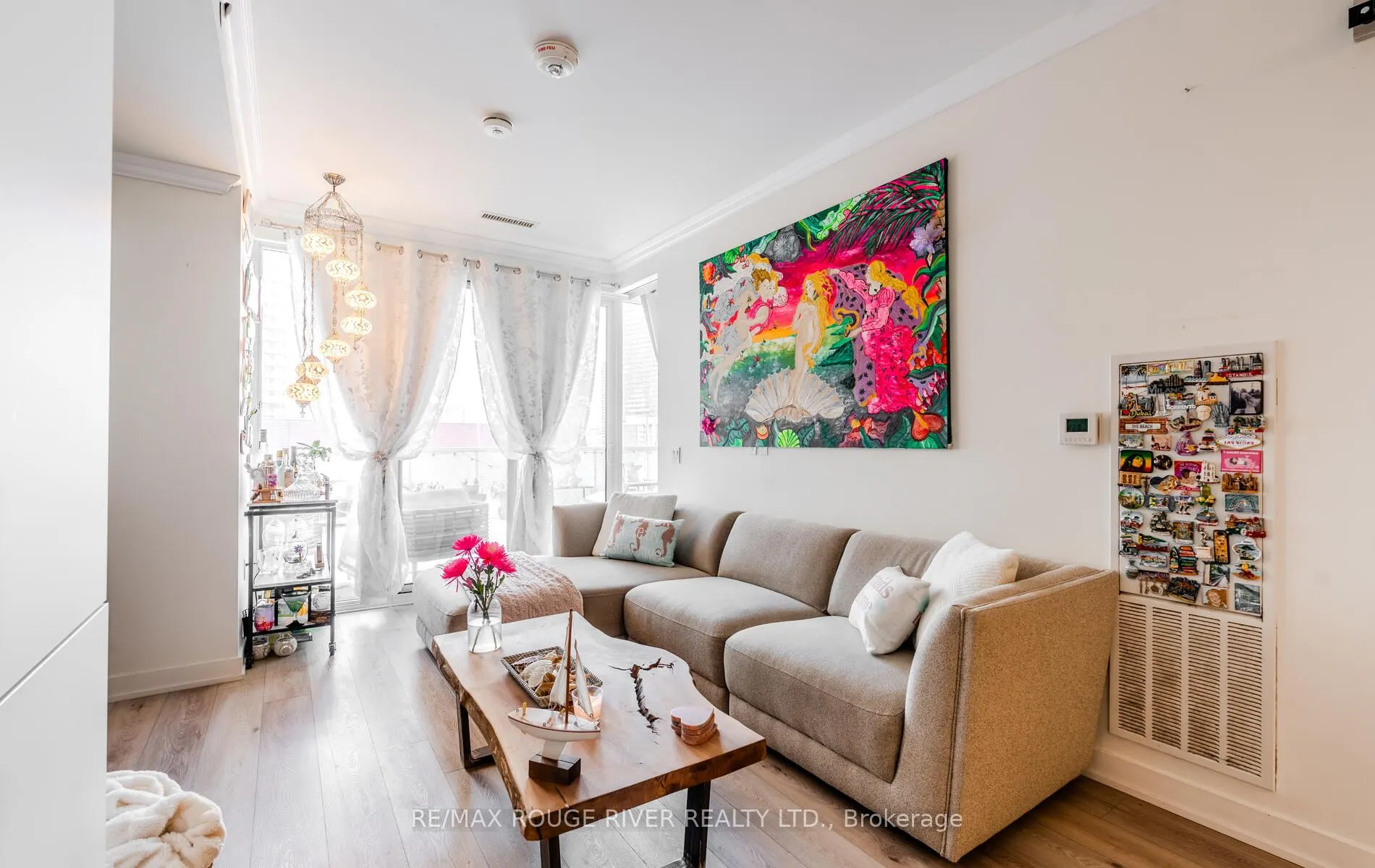 15 Queens Quay E, #921