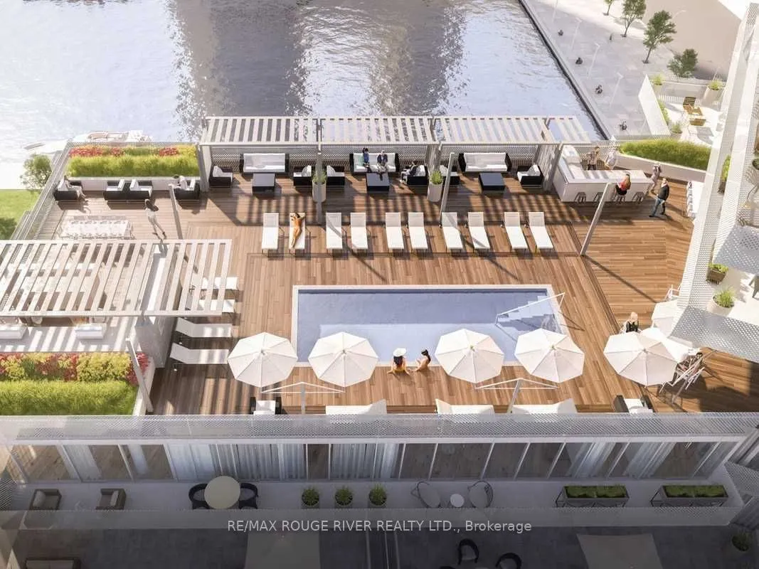 15 Queens Quay E, #921
