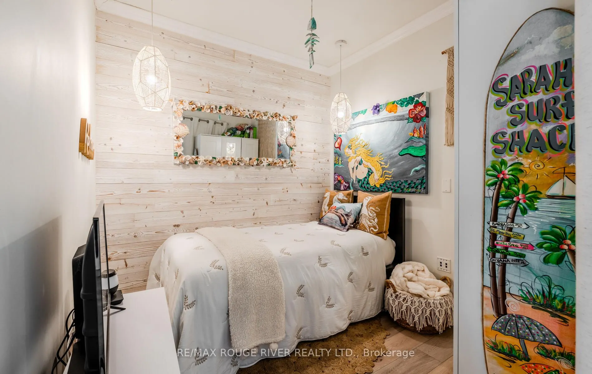 15 Queens Quay E, #921