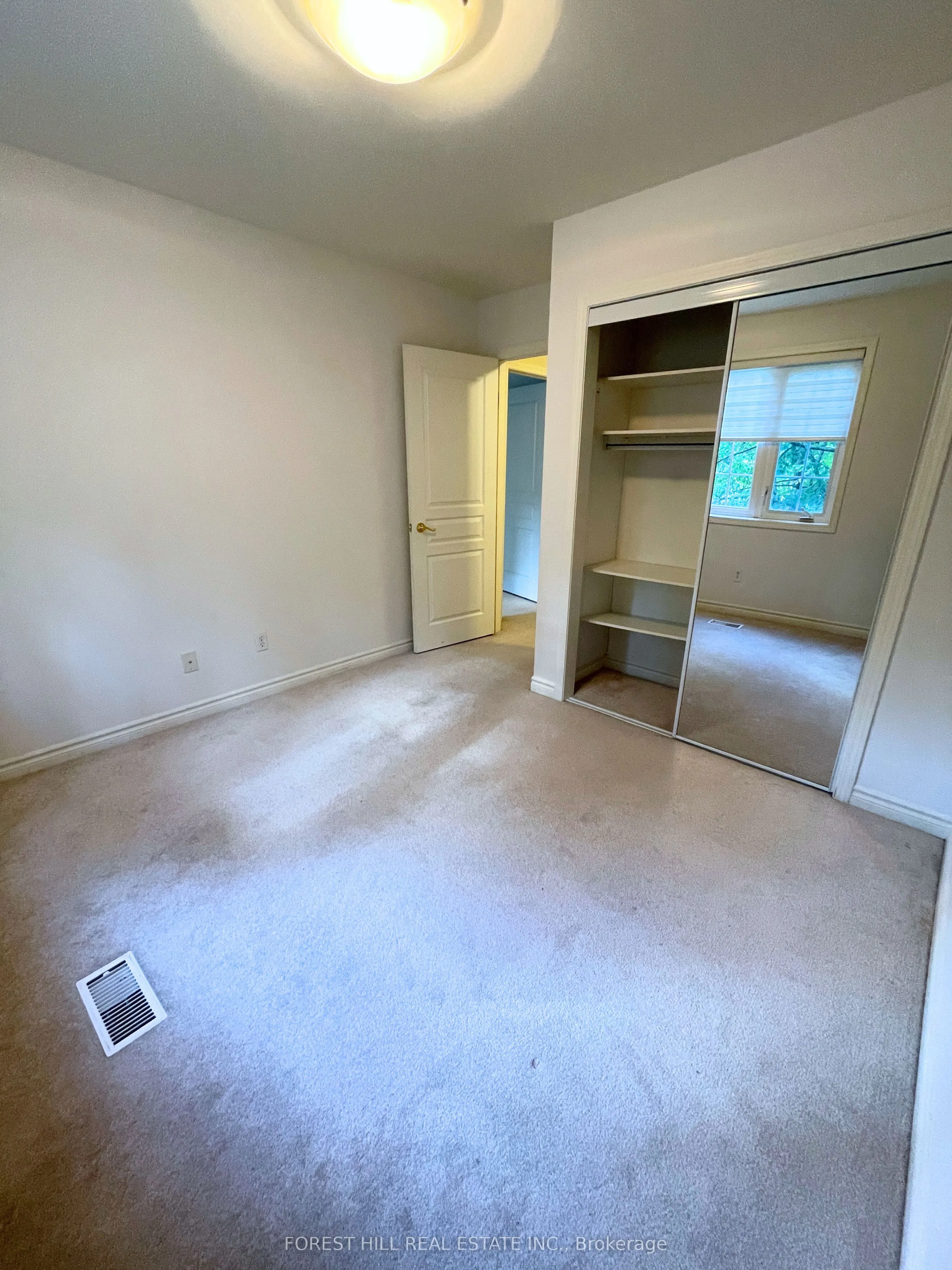 11 Everson Drive, #604 Room C