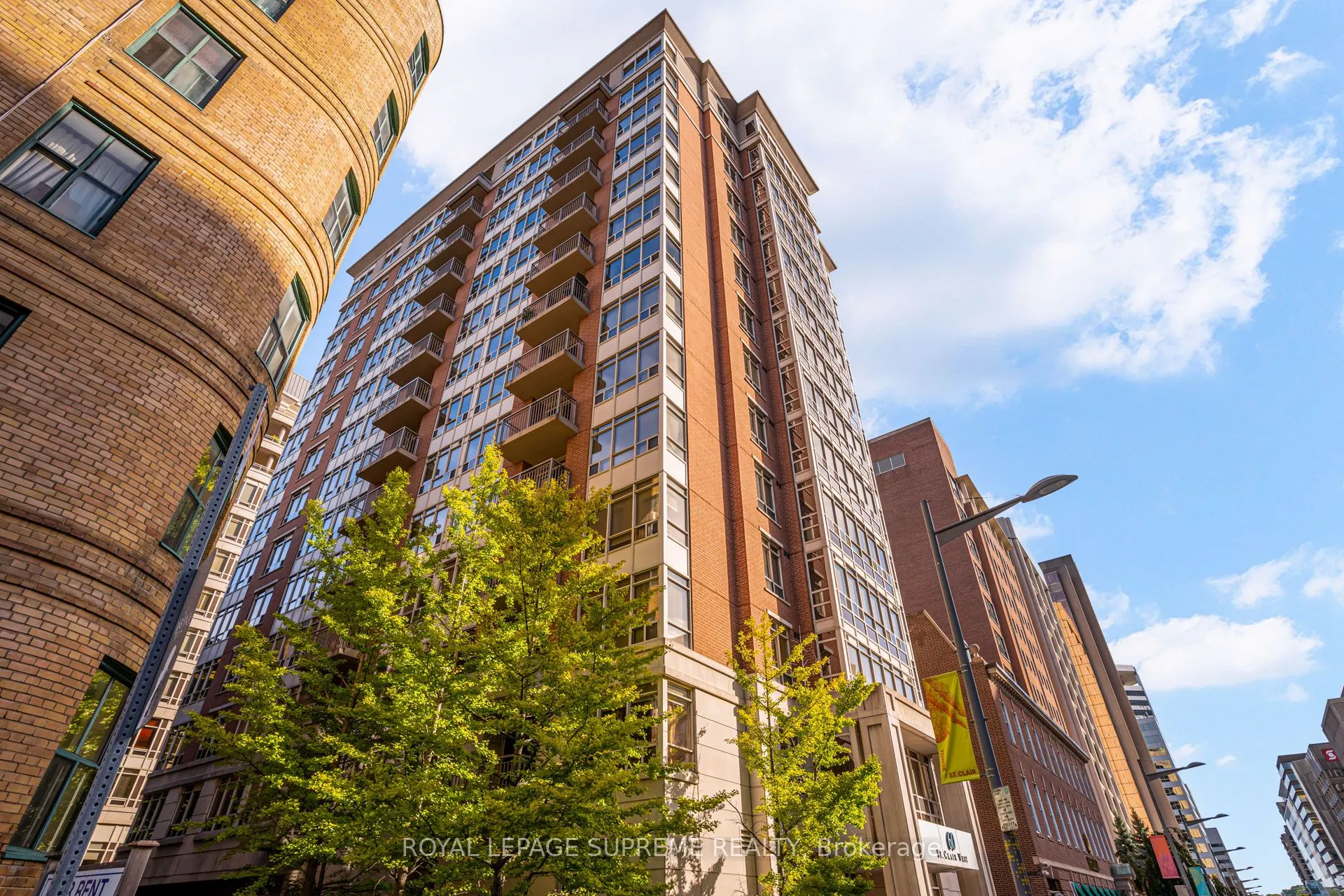 60 St Clair Avenue W, #1107