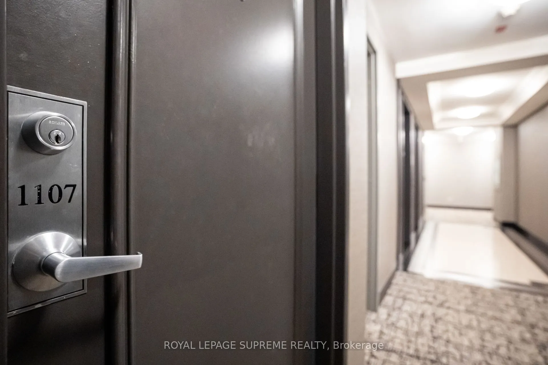 60 St Clair Avenue W, #1107