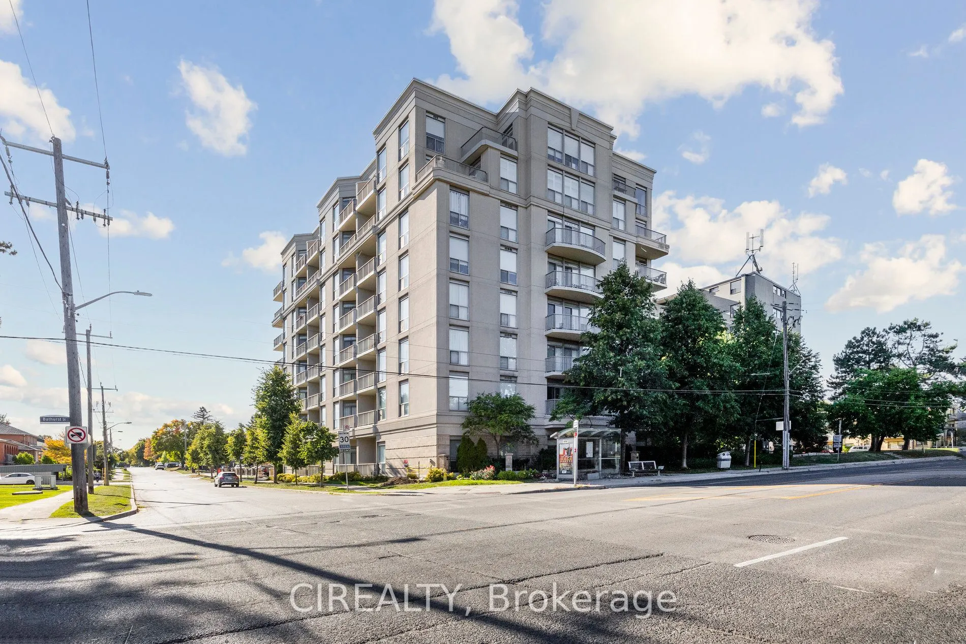 4200 Bathurst Street, #413