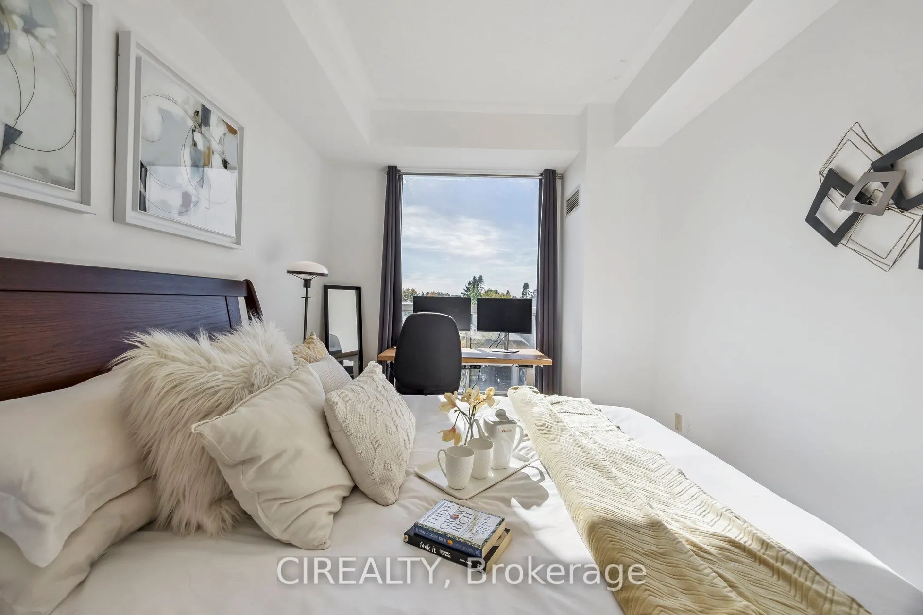4200 Bathurst Street, #413