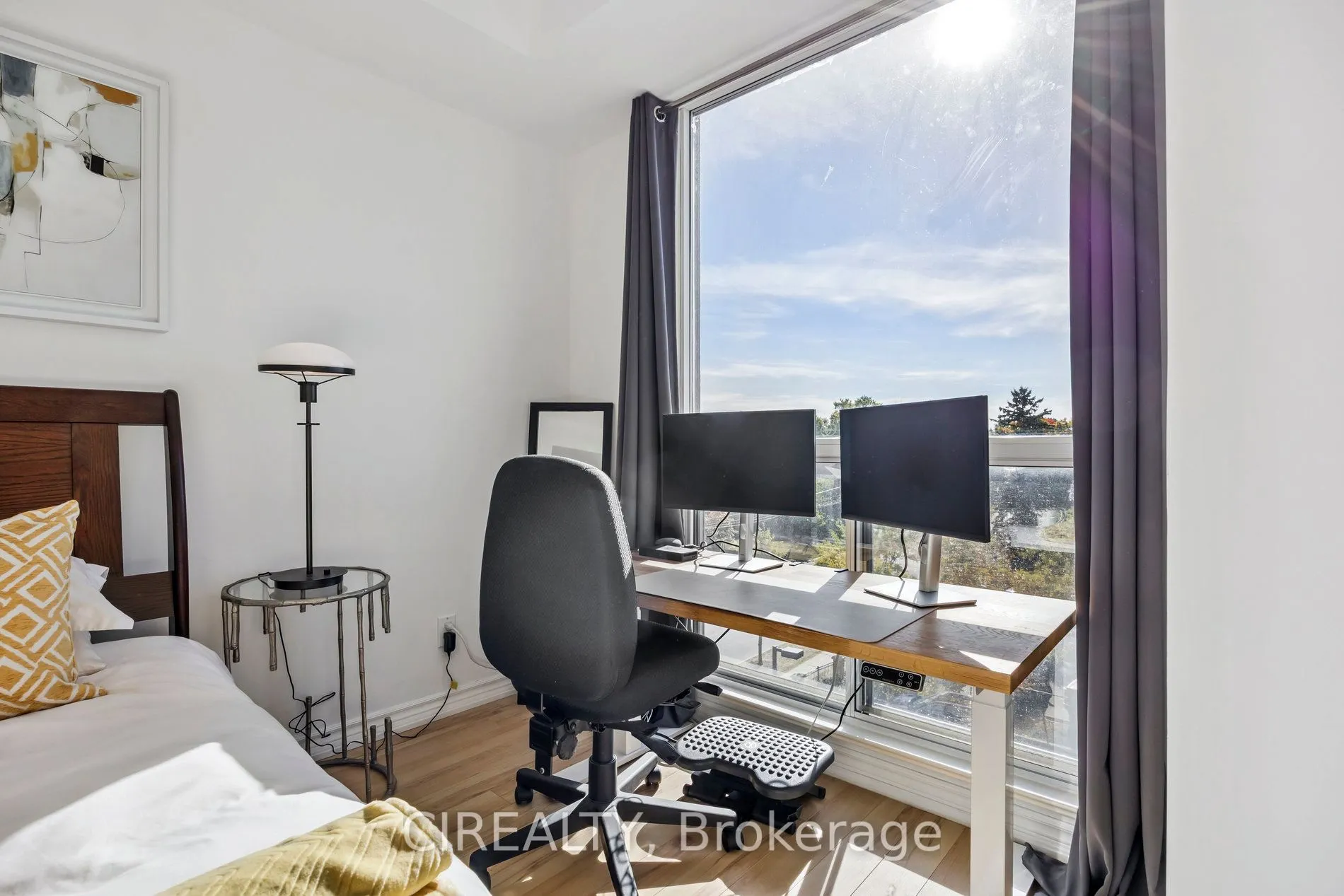 4200 Bathurst Street, #413