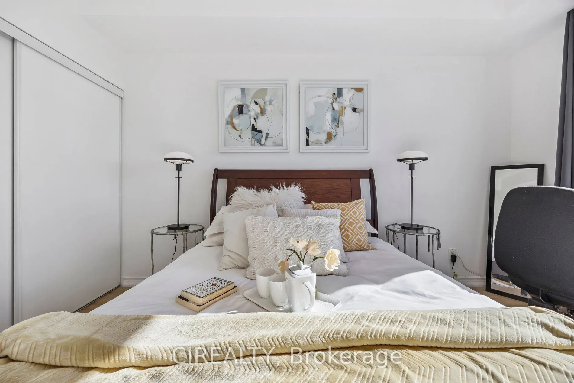 4200 Bathurst Street, #413
