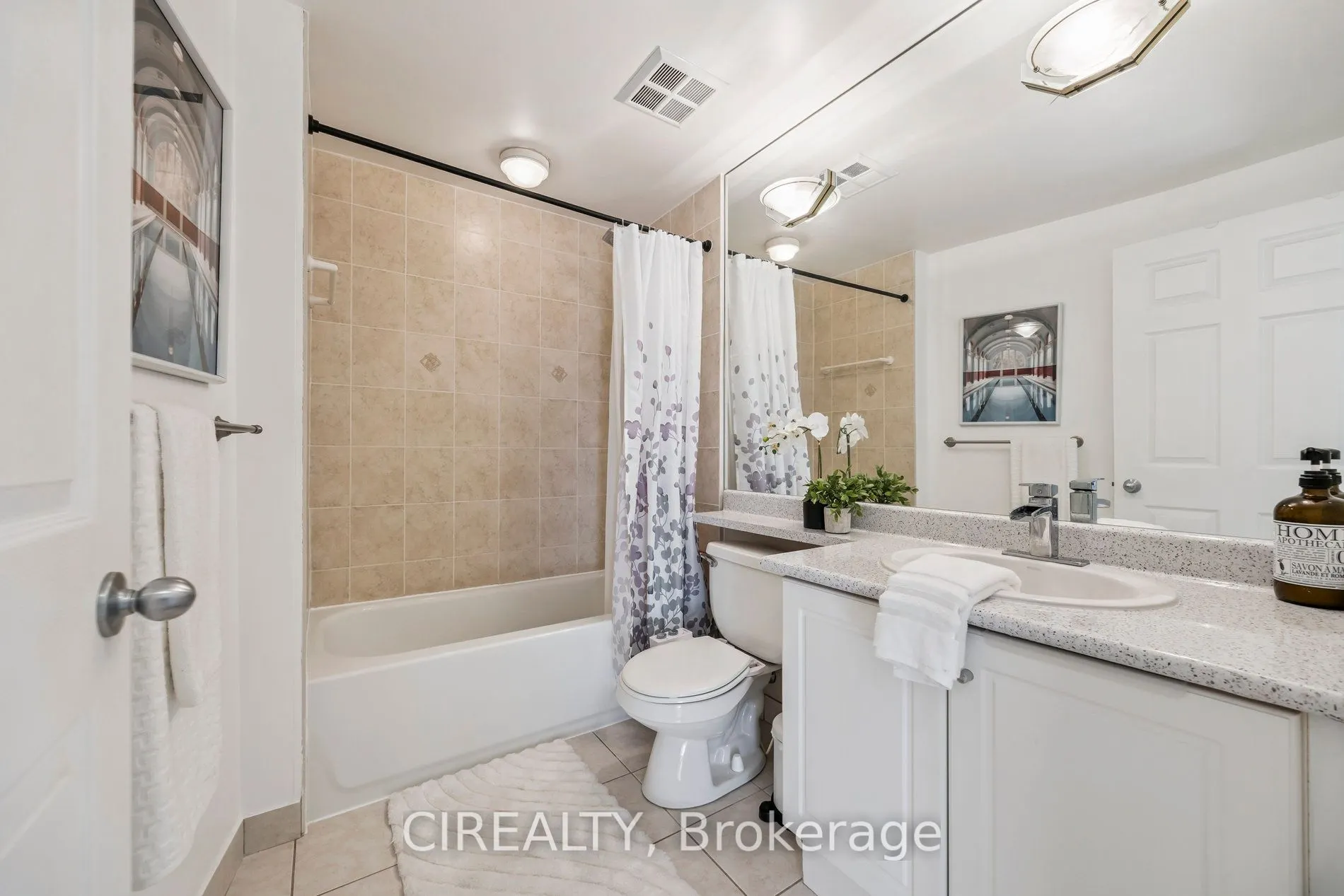 4200 Bathurst Street, #413
