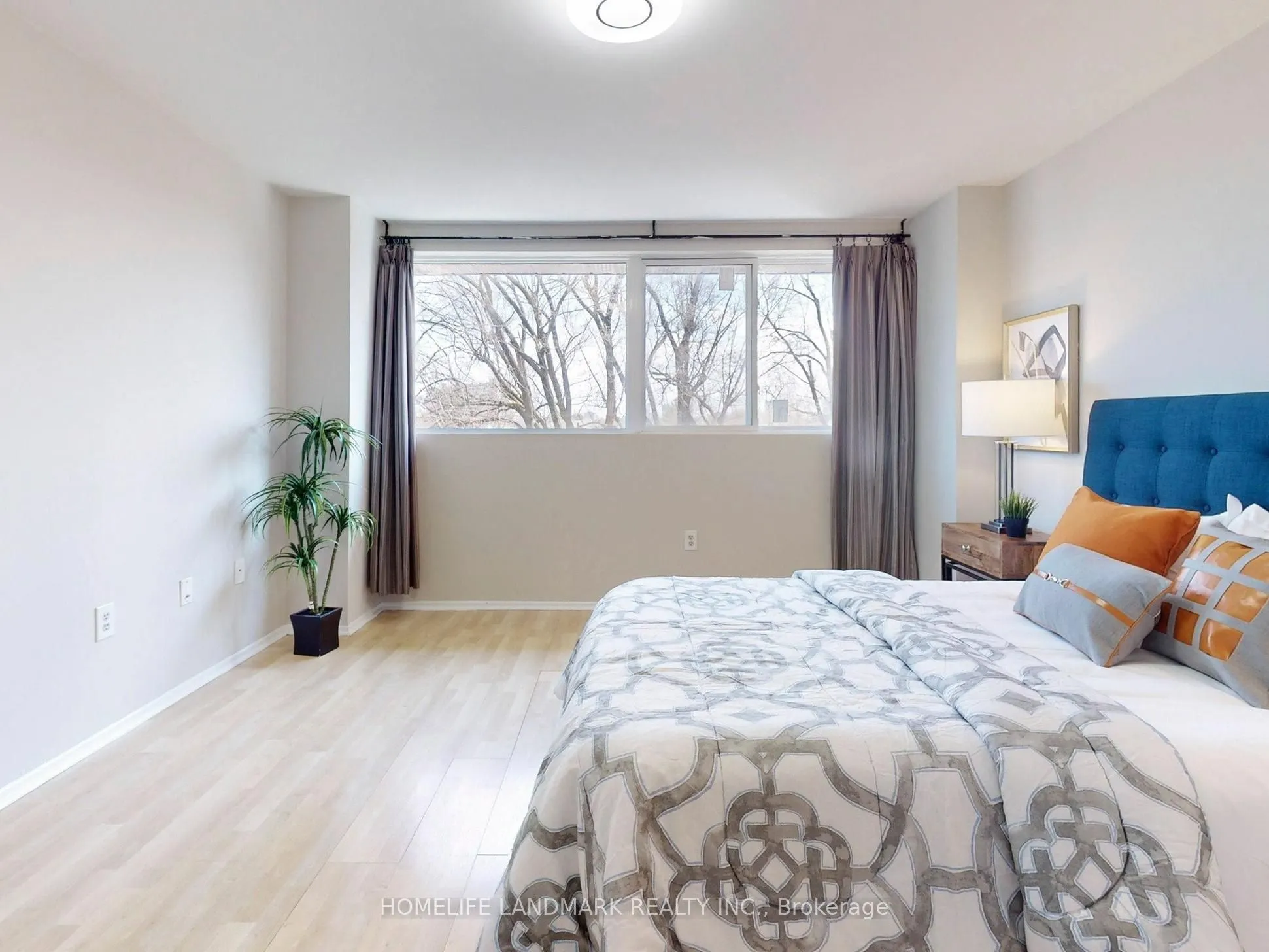 165 Cherokee Boulevard, #290