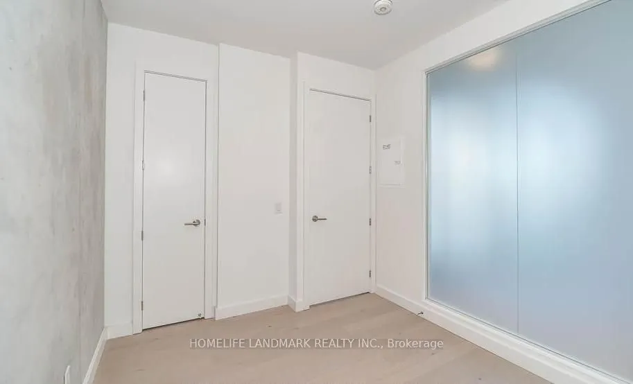 81 Wellesley Street E, #1108