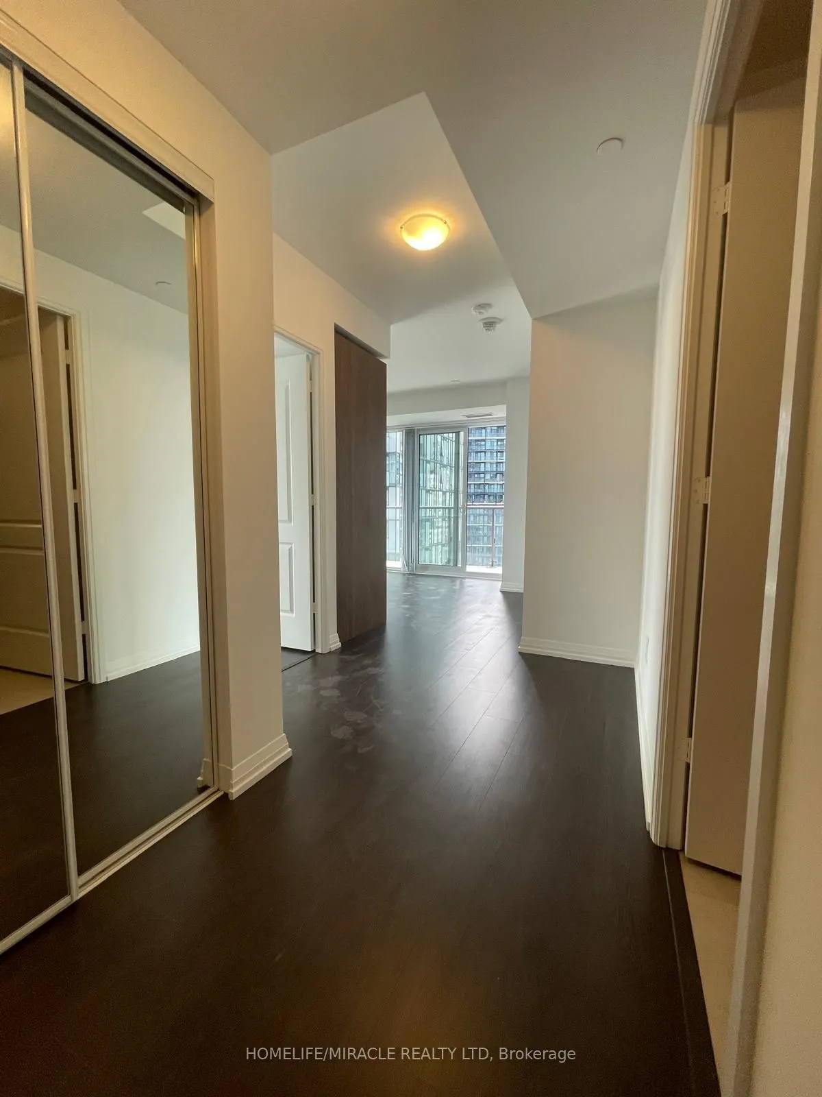 28 Widmer Street, #3425