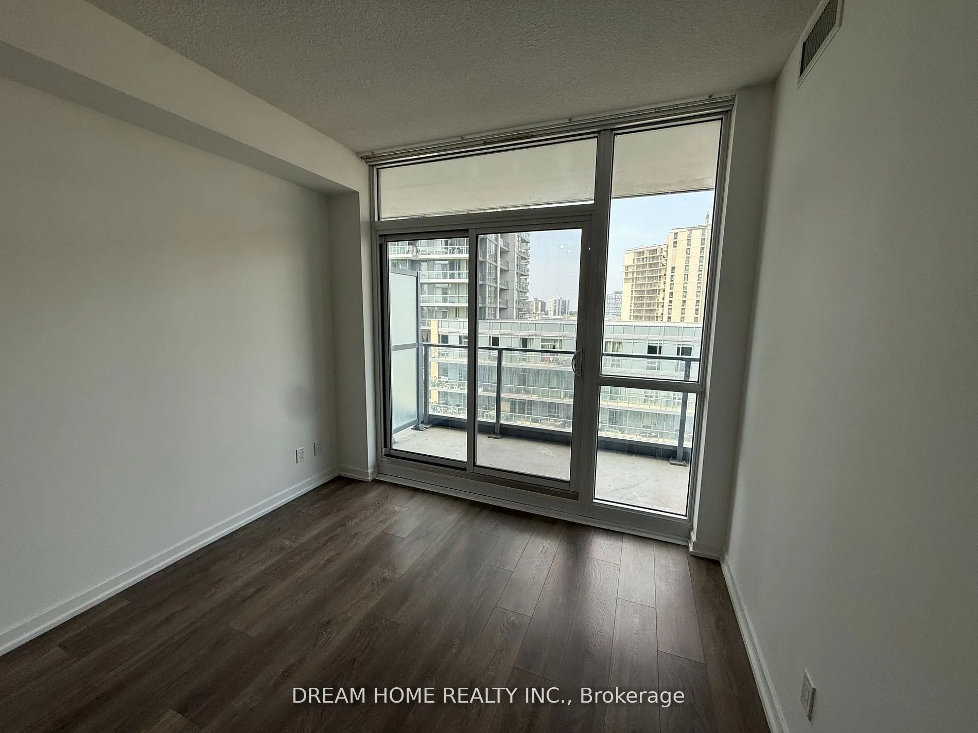 56 FOREST MANOR Road, #709