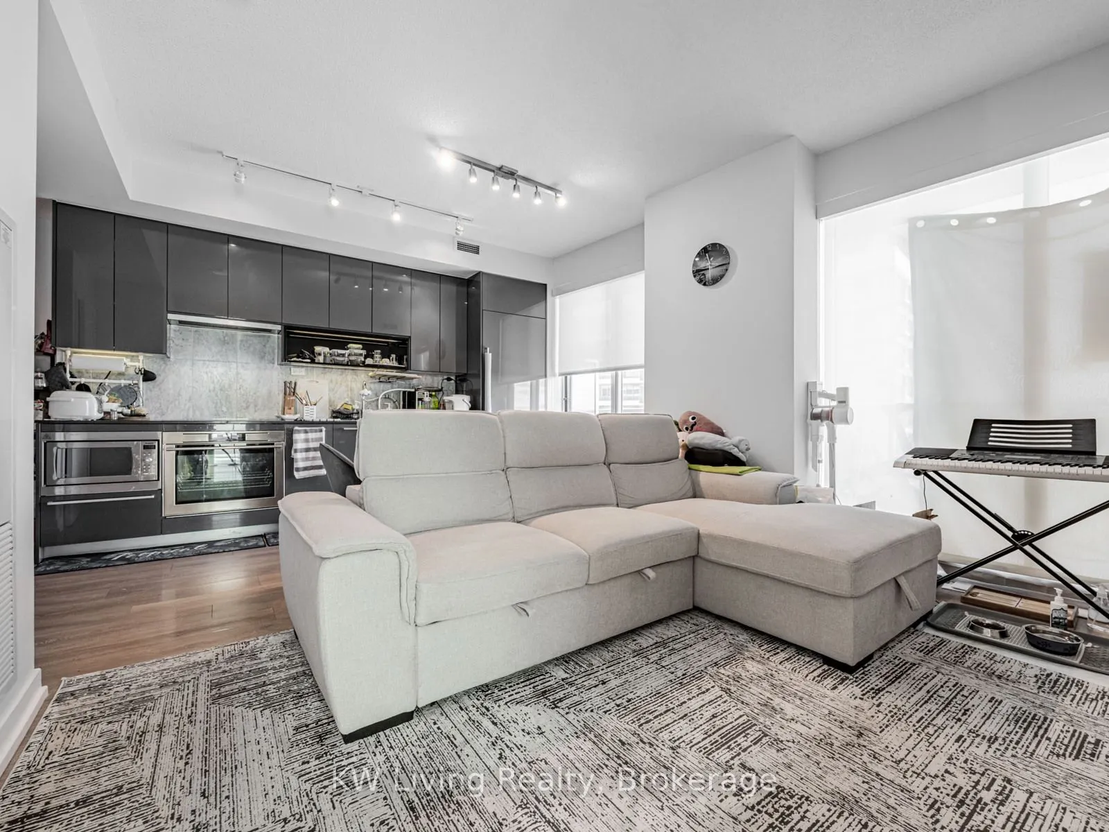 115 McMahon Drive, #3710