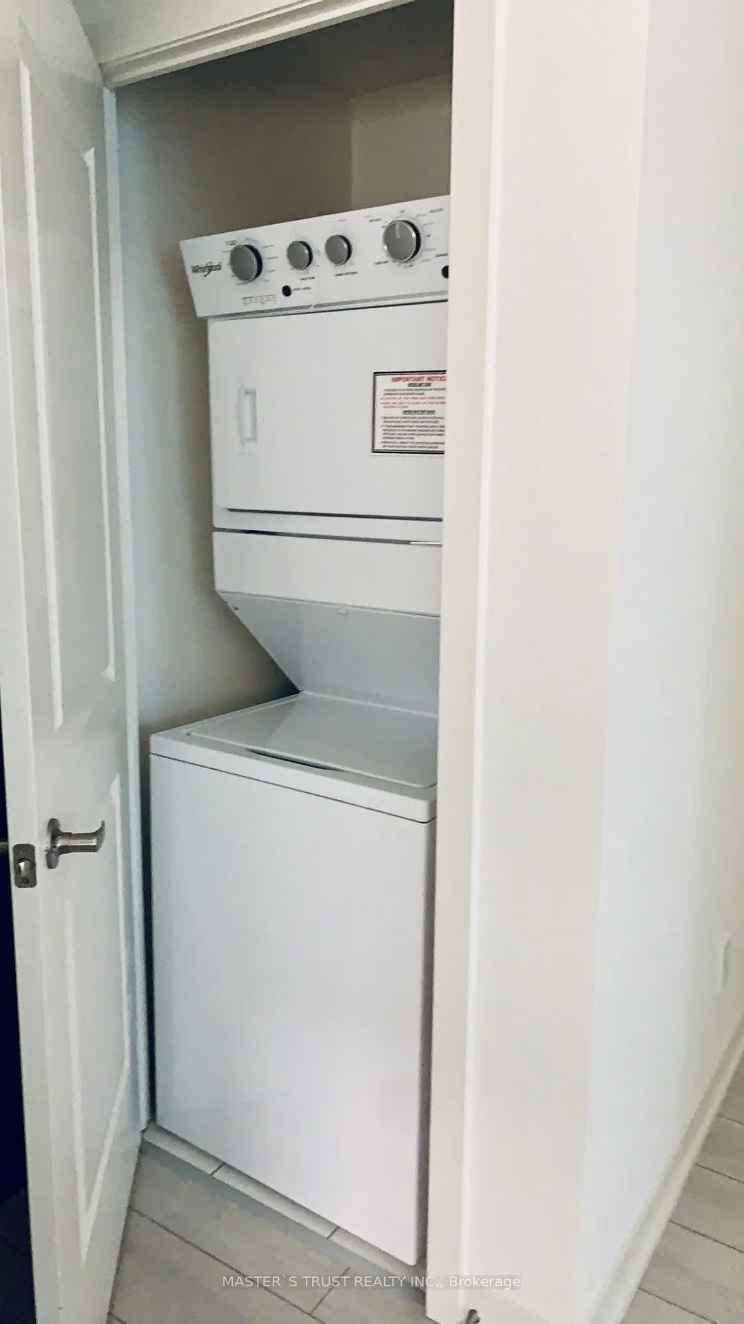 4955 YONGE Street, #2111