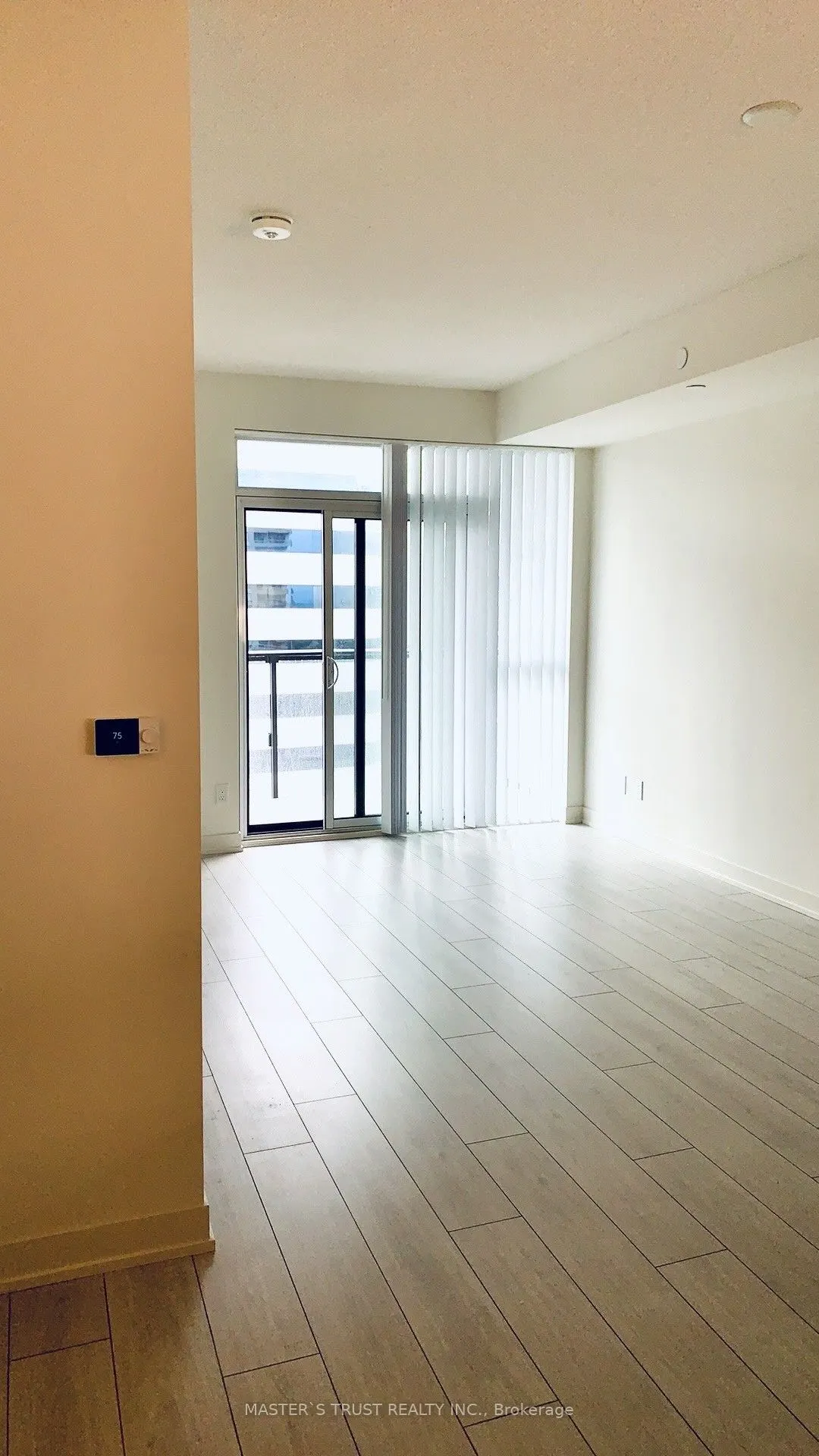 4955 YONGE Street, #2111