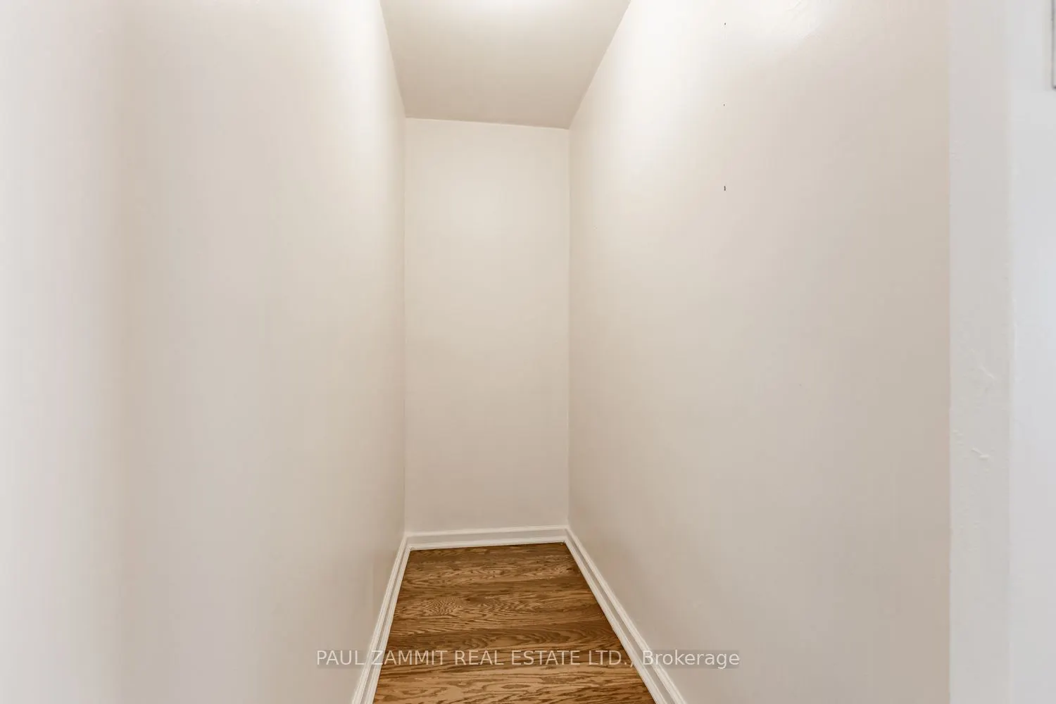 350 Seneca Hill Drive, #1005