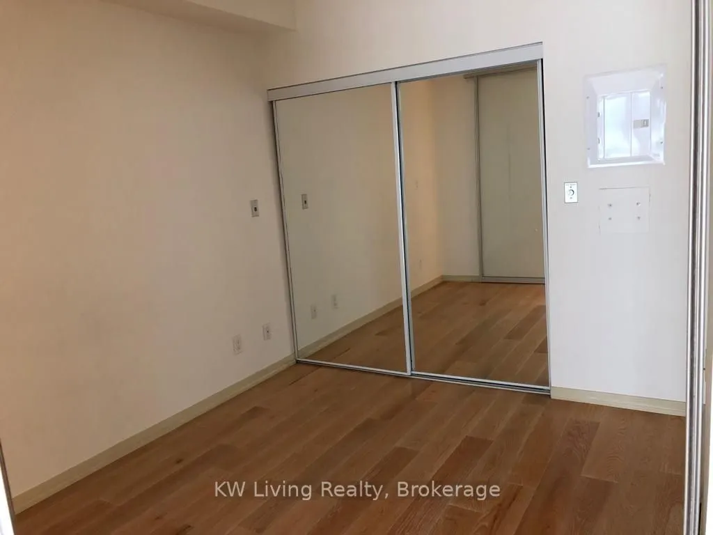 65 Bremner Boulevard, #3506