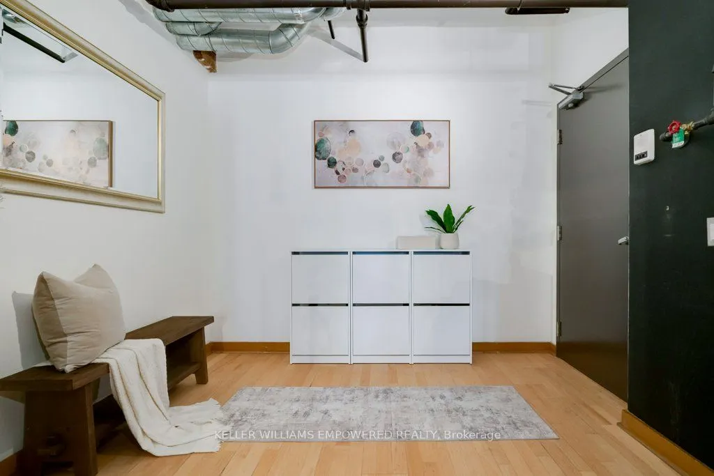 189 Queen Street E, #5