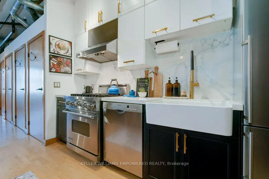 189 Queen Street E, #5