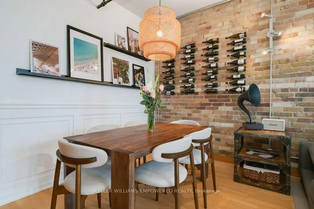 189 Queen Street E, #5