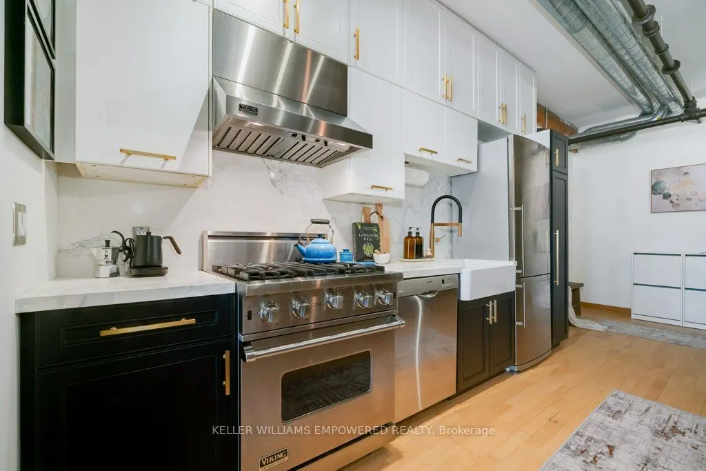 189 Queen Street E, #5