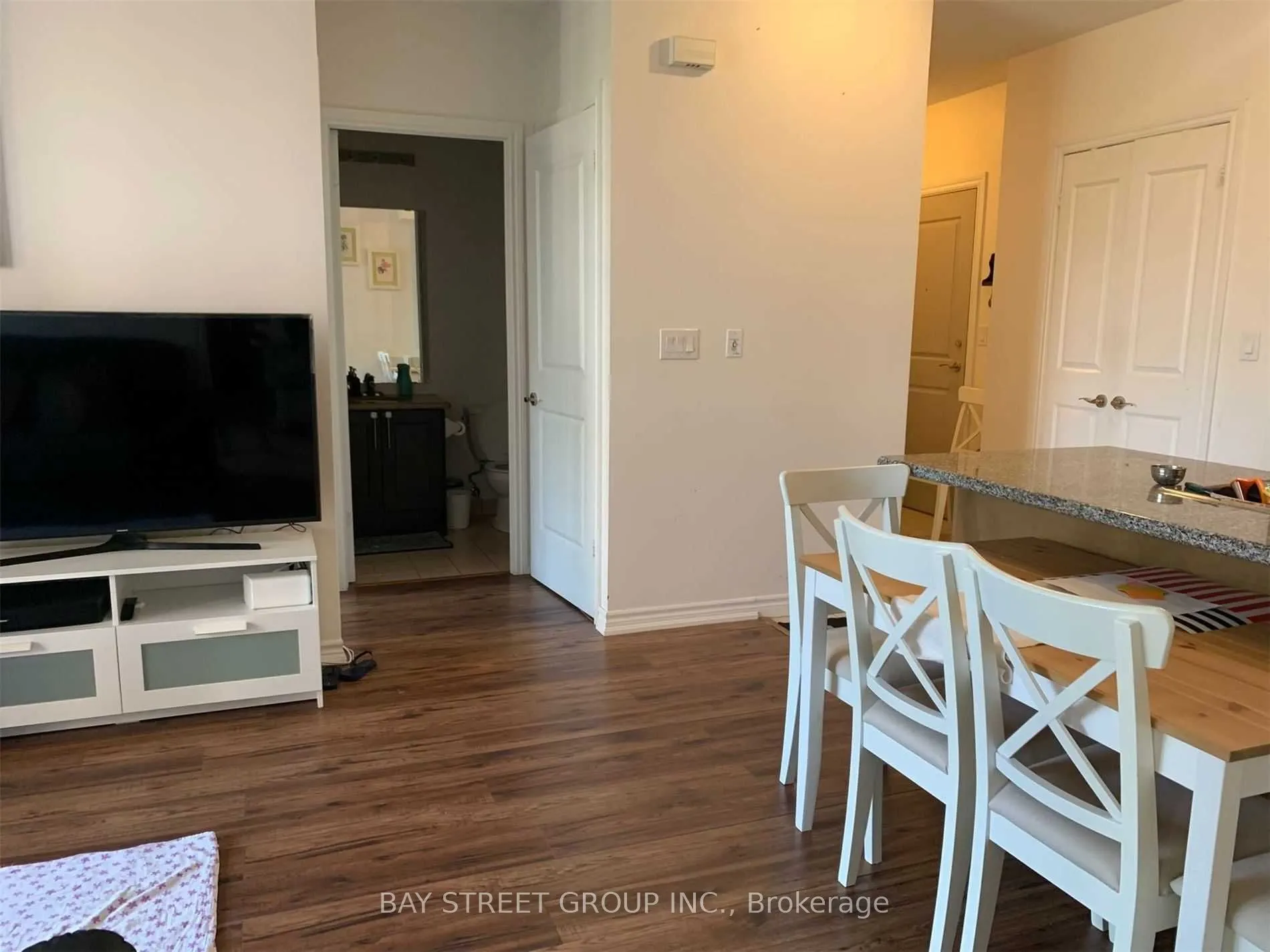 135 Wynford Drive, #408