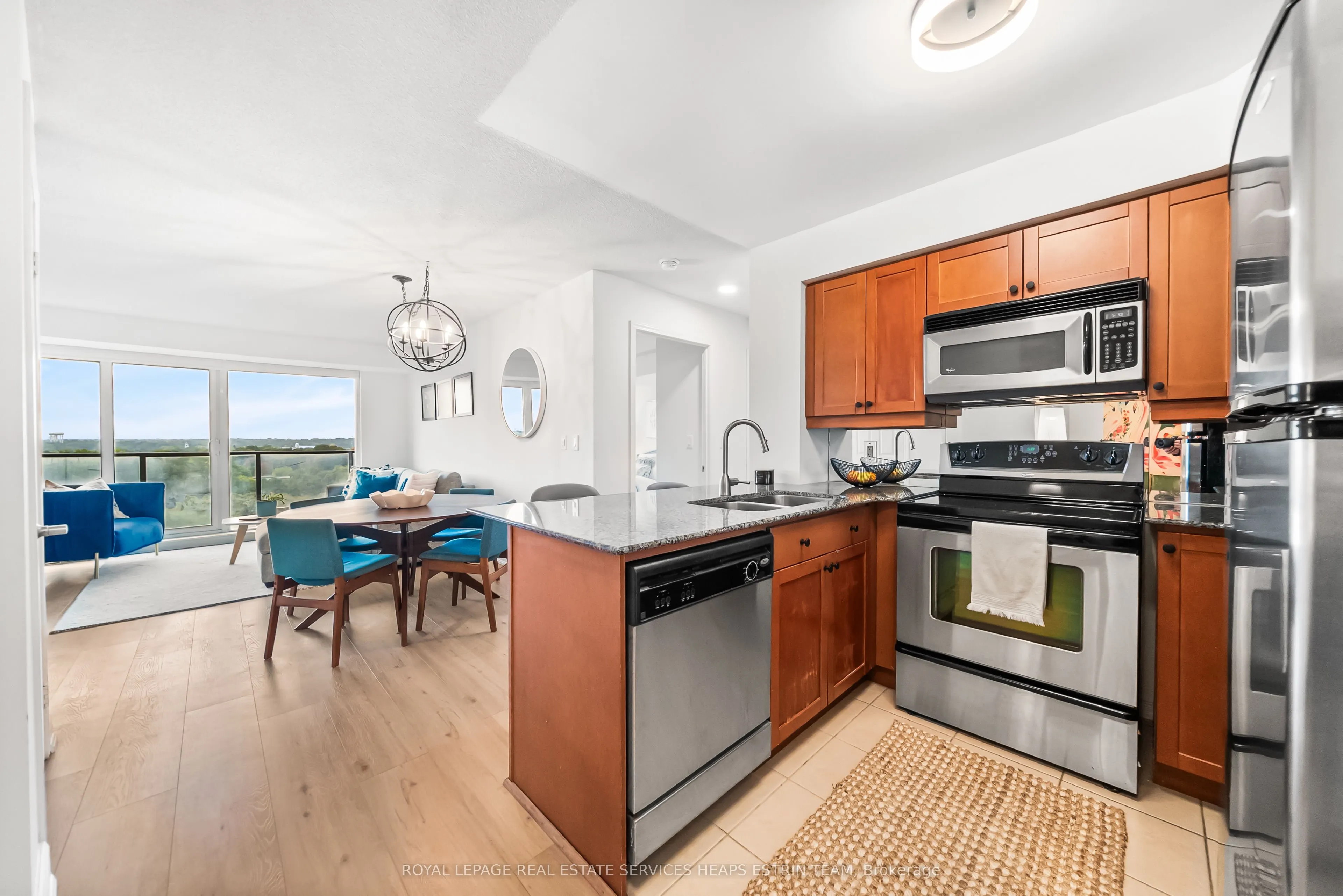 18 Valley Woods Road, #806
