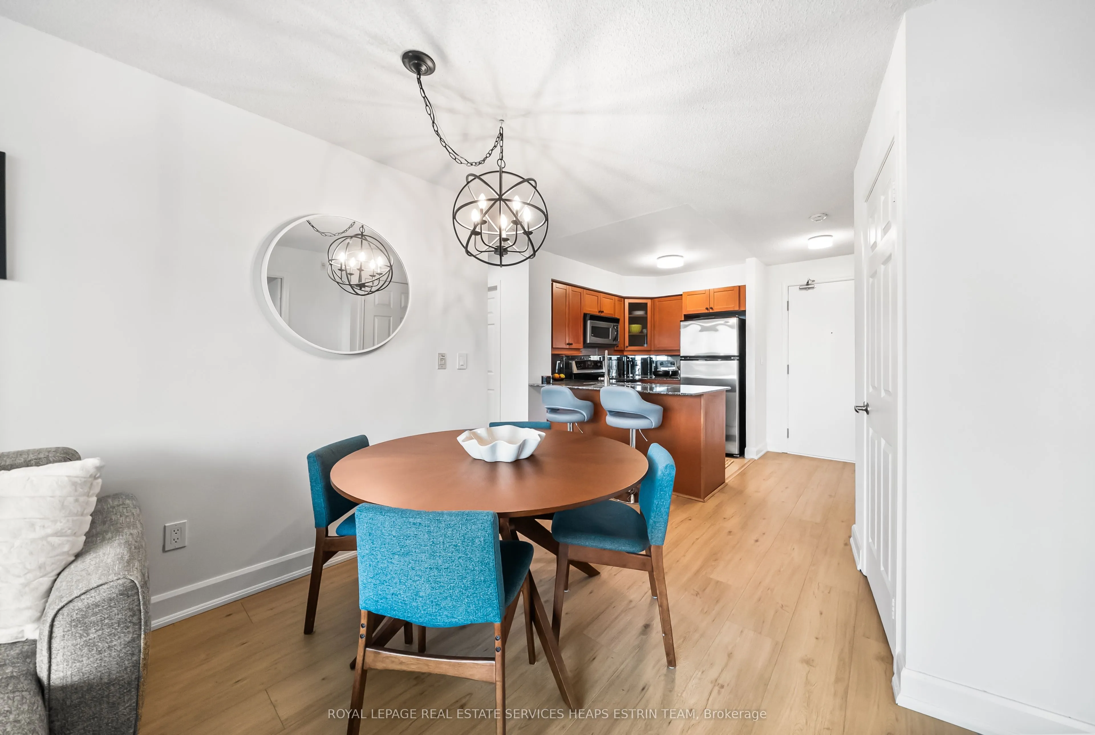 18 Valley Woods Road, #806