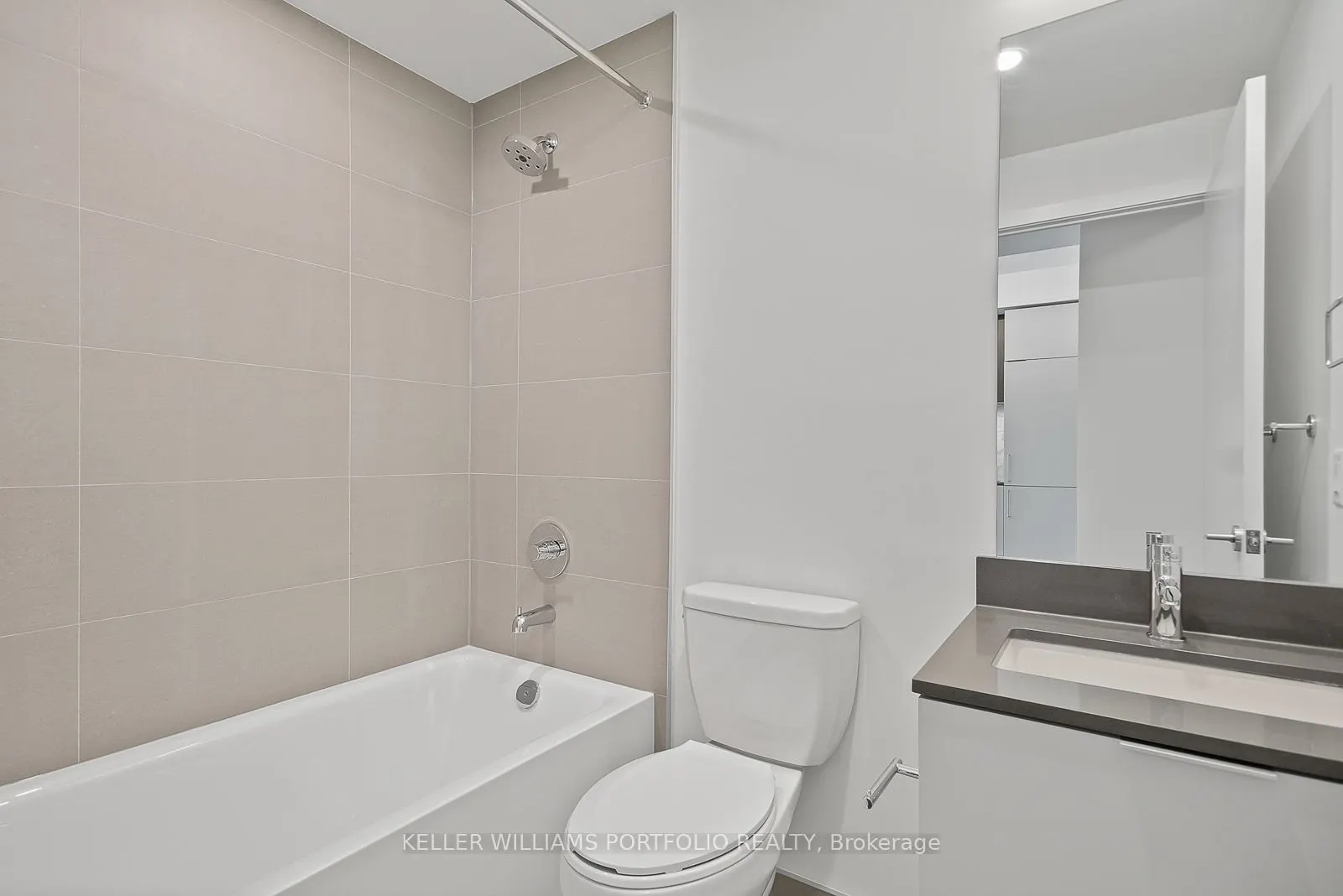 89 Church Street, #609