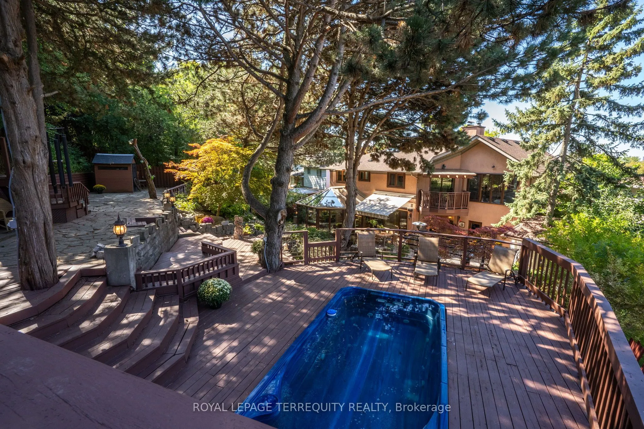 50 Skyview Crescent