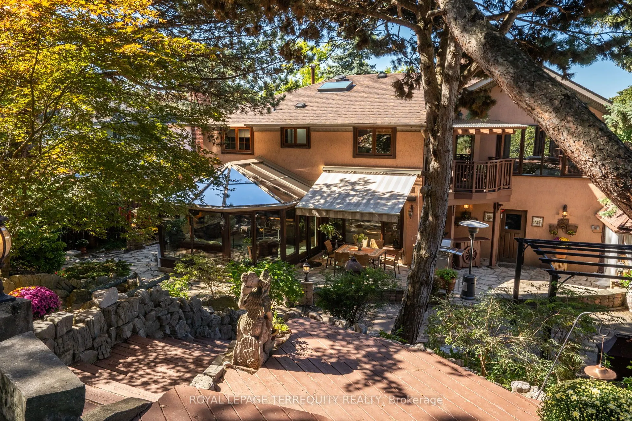 50 Skyview Crescent