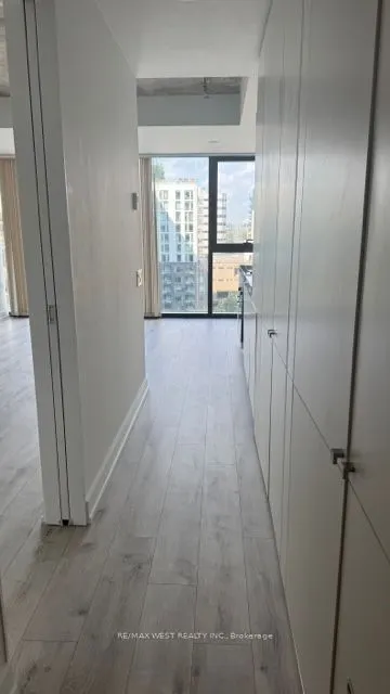 629 King Street, #1025