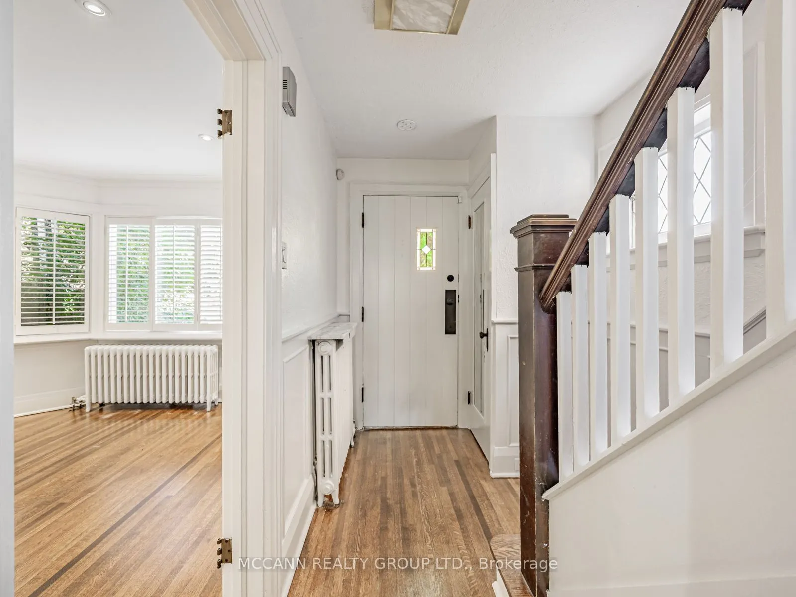 105 Ronan Avenue
