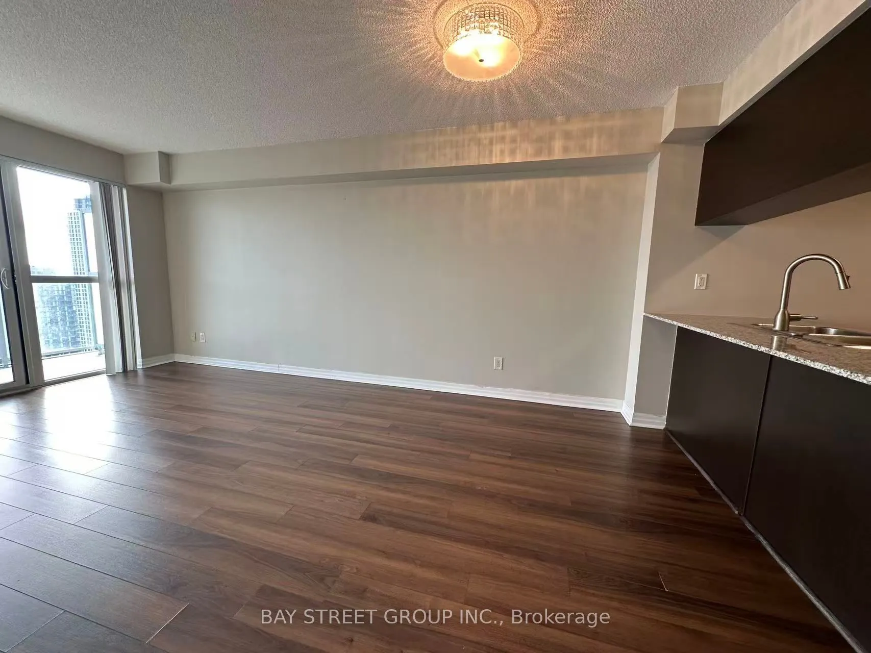 275 Yorkland Road, #2805